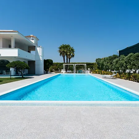 Mar Mar Con Piscina By Wonderful Italy Willa